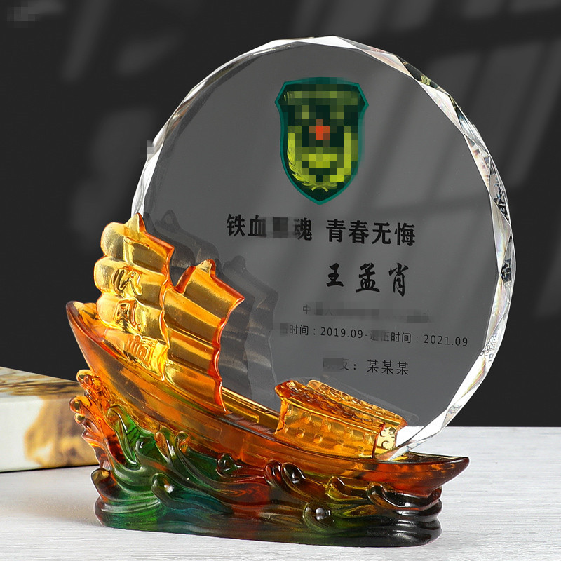 Creative glazed ornaments to send military veterans souvenirs to make army transfer gifts military retired comrades to commemorate