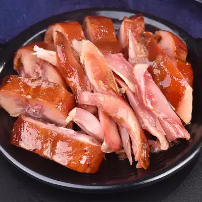 Ancient Shu winding silk rabbit Guanghan spicy spiced a whole Sichuan Guanghan specialty spicy smoky wax rabbit no rabbit head