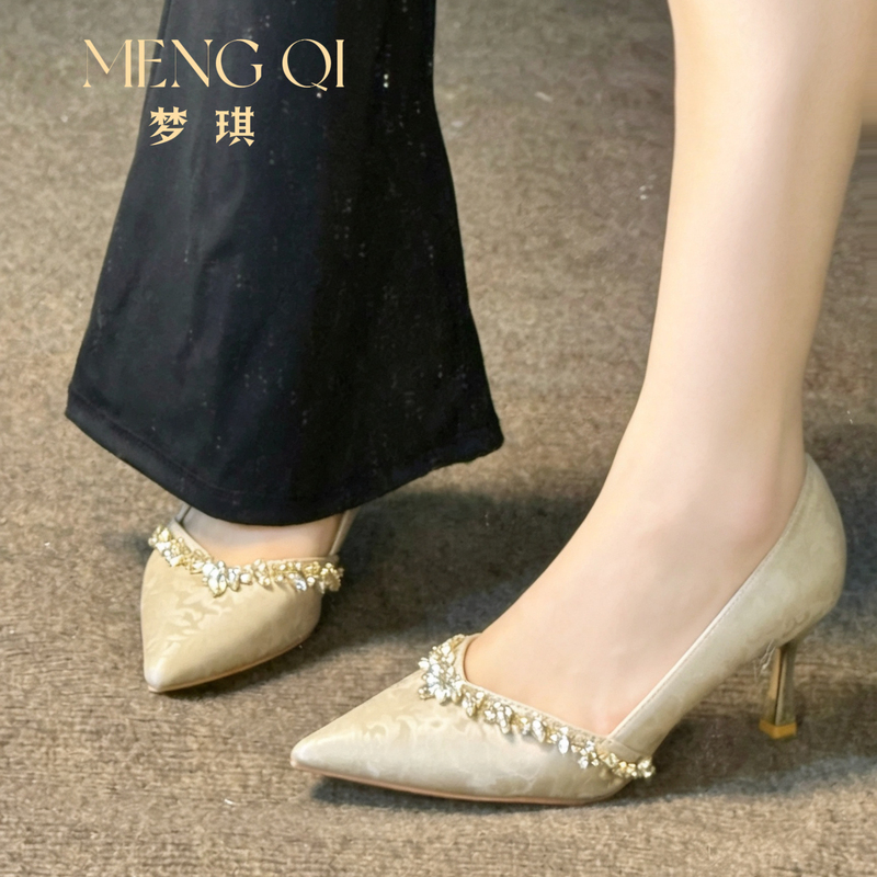 Beautiful Chinese-Style Wedding Shoes for Women 2026 New Model Rhinestone Champagne-Colored High Heels Bride's Toast Shoes Dress Shoes with Thin Heels Beautiful Chinese-Style Wedding Shoes for Women 2026 New Model Rhinestone Champagne-Colored High Heels Bride's Toast Shoes Dress Shoes with Thin Heels