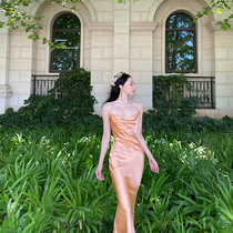 XIAOLI peach sexy halter halter v-neck dress 2021 spring French thin temperament long dress summer