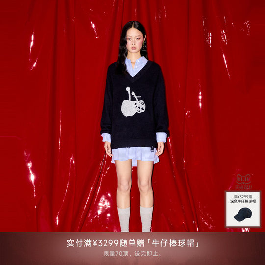 REVAN Rui Fan's new cherry series college style sweater dress RM91101320