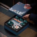 Творческий, практический культурный и творческий бизнес подарка национальный день национальный фестиваль в середине фестиваля.