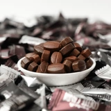 谷道仙 Закуски кофейного сахара могут жевать аутентичные кофейные конфеты черный кофейный вкус.