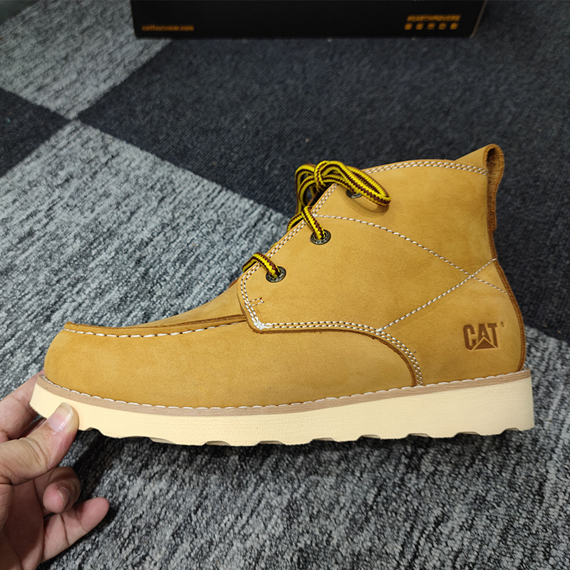 Foreign Trade Special Price Men's Shoes 2022 Spring and Autumn Outdoor Casual Leather Martin Boots Goodyear Work Boots Mid-Top Yellow Boots