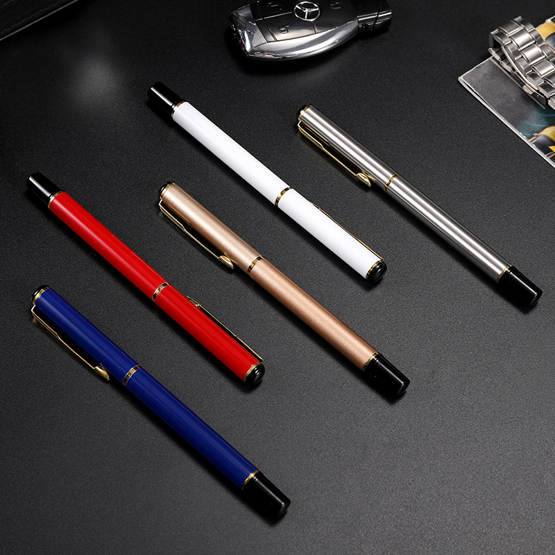 Heavy metal pen students use neutral pen pen to repeat the core creative carbon pen black pen business sign pen 0 5mm business office high grade water pen