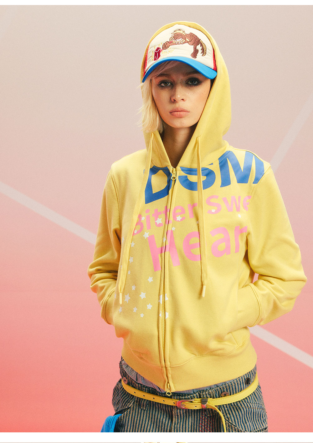DONSMOKE Star Letter Print Yellow Hoodie