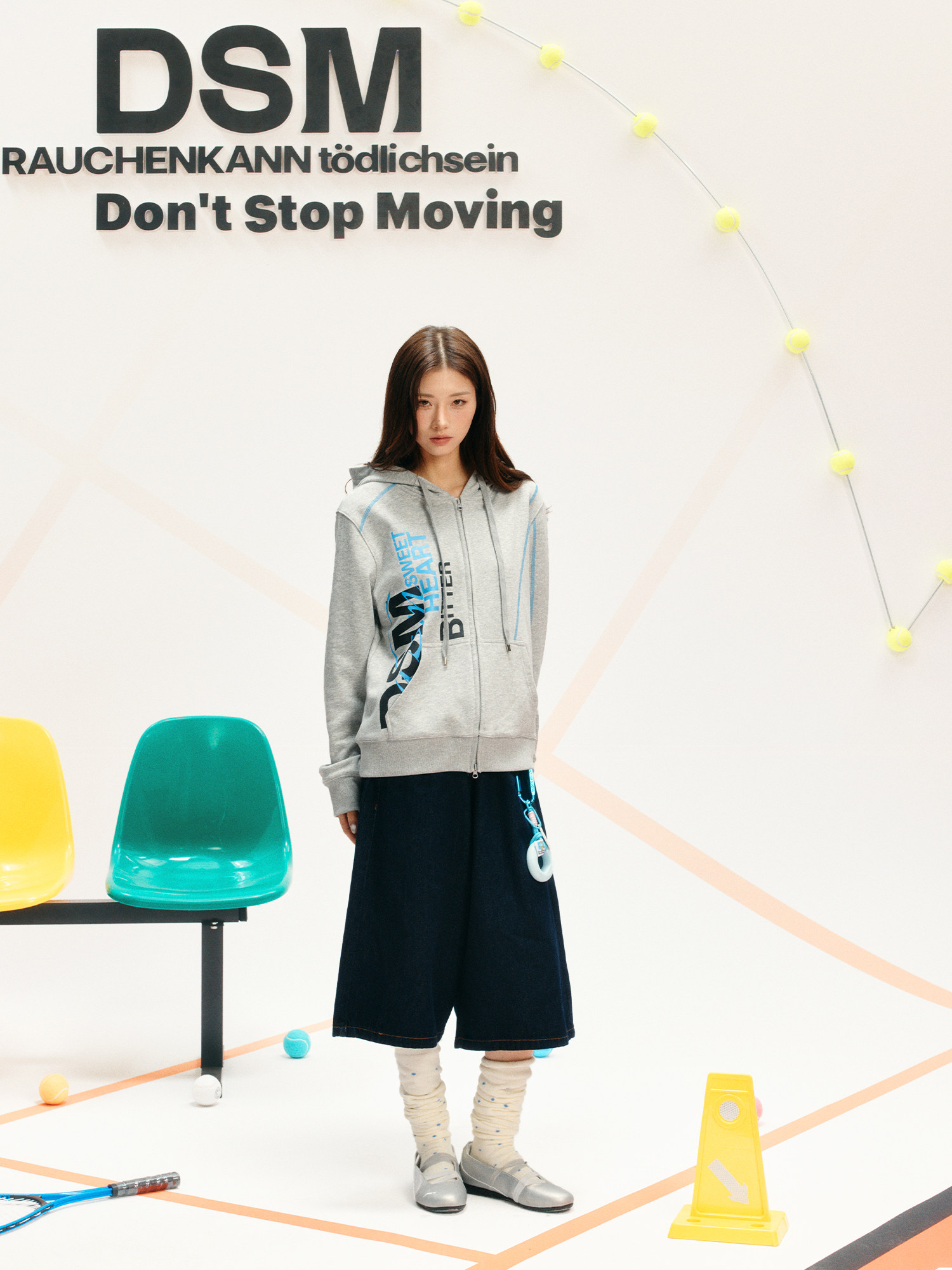 DONSMOKE Contrast Stitch Slogan Zip-Up Hoodie