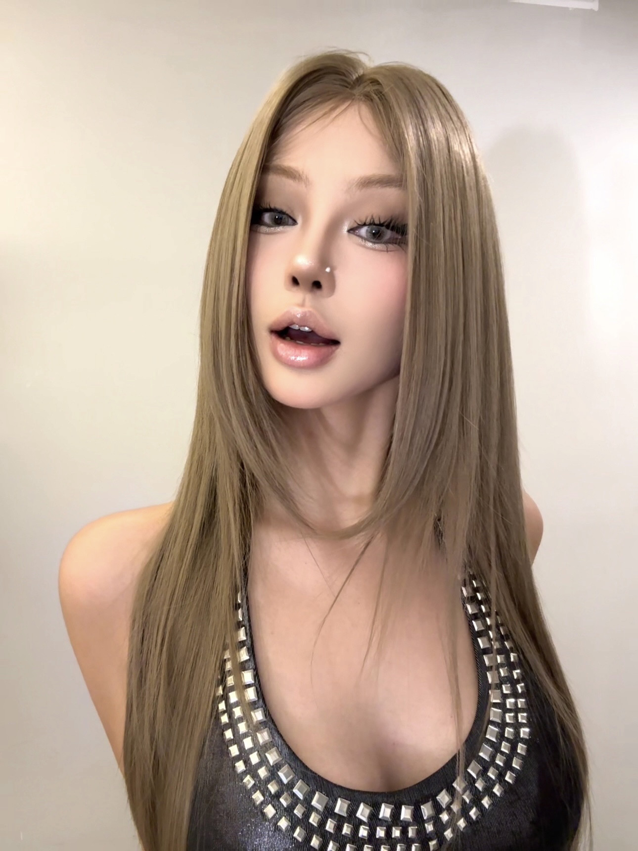 Flaxen Gold Baby Hair Wig: Achieve Effortless, Trendy Layered Style! - Taobao product photo 3