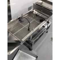 Vibrating screening machine industrial vibrating screen stainless steel cat litter electric screen linear screen food plastic lobster screen