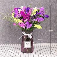 6 Цвет +трава +дает вино красную вазу