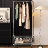 Посадка вешалки в спальне подвешивает вешалку, мобильная легкая роскошная высокоуровневая угловая стойка для хранения для хранения полки на ночь на ночь