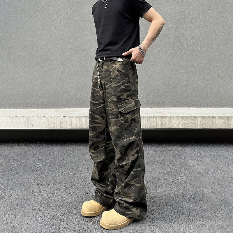 Blaexit American Retro Design Camouflage Cargo Pants with Multiple Pockets, Loose Fit, Slightly Flared Straight-Leg Wide-Leg Casual Pants