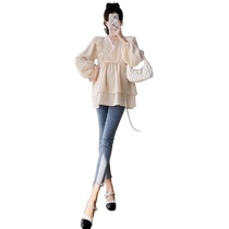 La femme enceinte Suit Spring est chargée avec Slim Belly Doll Blouse Blouse Blouse Jeans Two Sets 2024 New Spring Autumn Season