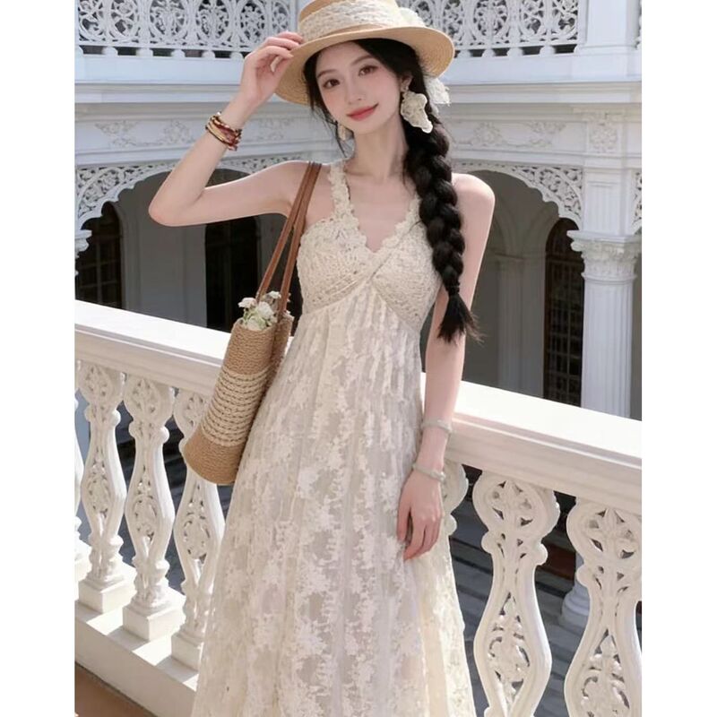 Yunnan Travel Outfit Women's Bohemian Dress Lace Crochet Seaside Vacation Style V-Neck Halter Long Dress