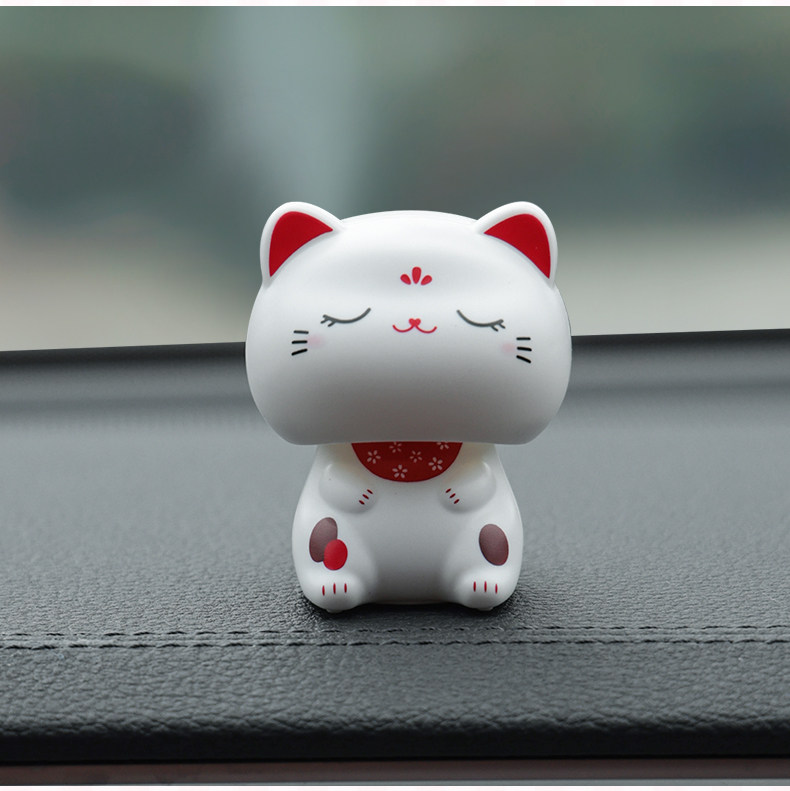Cute Nodding Solar Car Ornament Lucky Cat Cartoon Big Head Cat Decoration for Dashboard