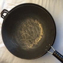 Handmade iron pot old-fashioned raw iron pot household wok non-stick gas stove for smokeless frying pan non-coated brocade