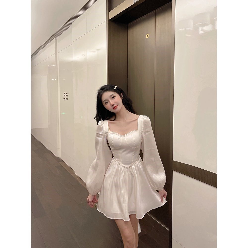 Gentle Wind Dress Woman Early Autumn Cash 2022 New Korean version Supper body Slim Fashion Pure Color Pearl A character