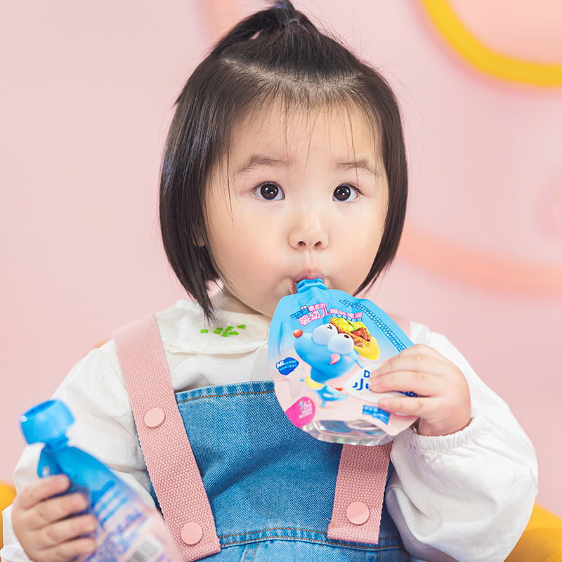 三只松鼠旗下 小鹿蓝蓝 婴幼儿趣味果泥 108g 天猫优惠券折后¥9.9包邮(¥19.9-10)2味可选