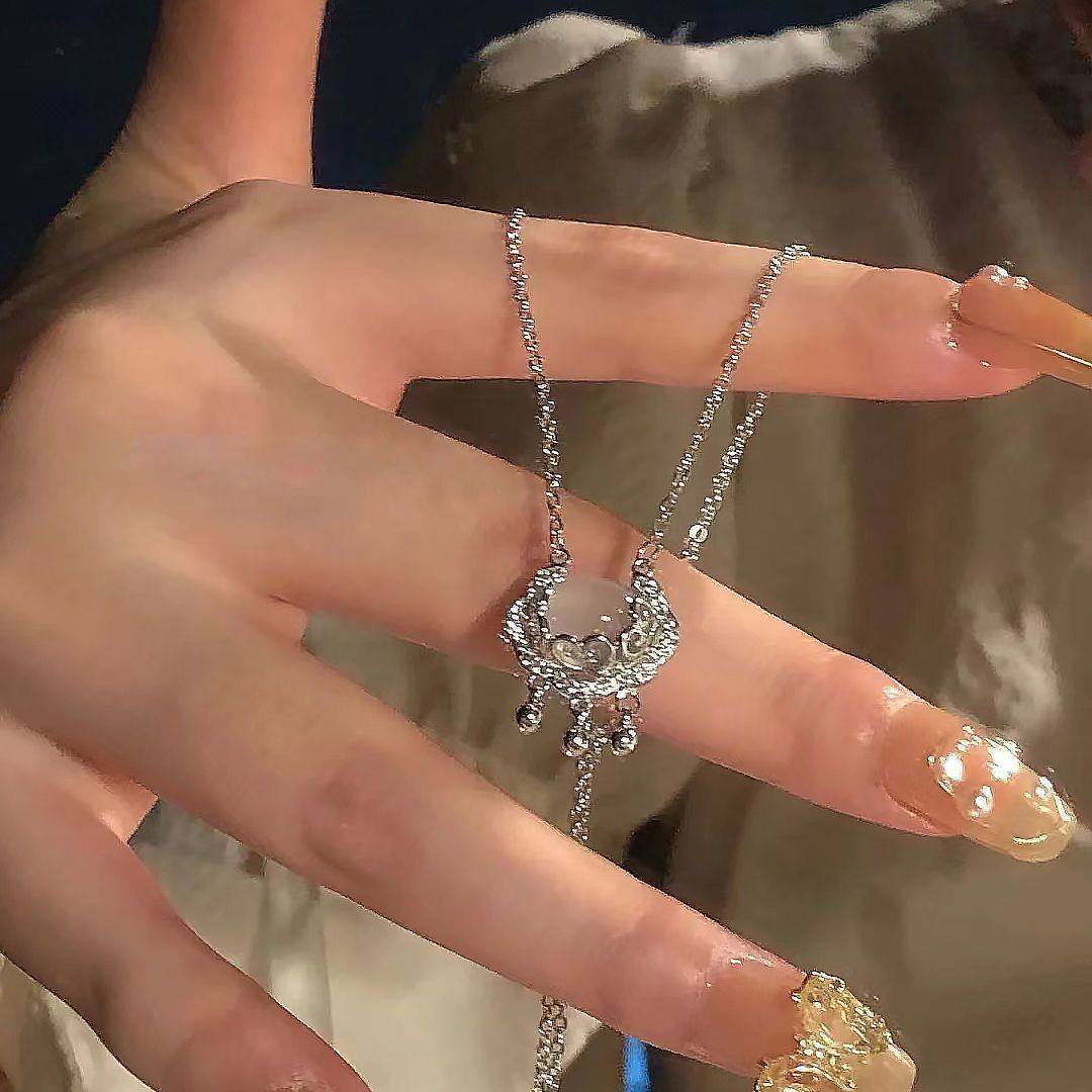 New Chinese-Style Cloud Lock Necklace, Safe and Auspicious, High-End Light Luxury, Niche Chinese Design, Women's Clavicle Chain