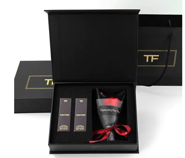 Tom Ford, lipstick, gift box, linen bag