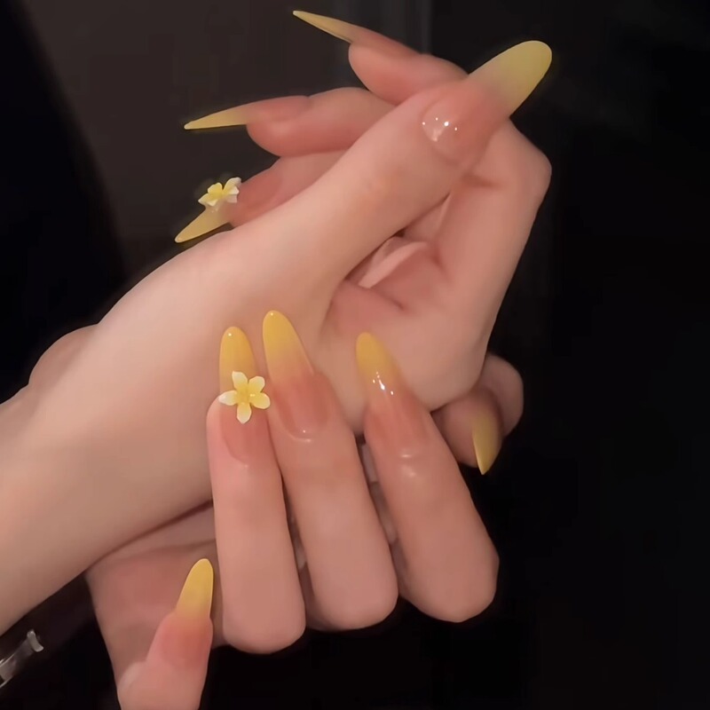 Gc【Mango Peach Ice Blossom】2025 New High-End Handmade Wearable Nails, Long Style, Gradient Three-Dimensional Plumeria, Brightening Effect