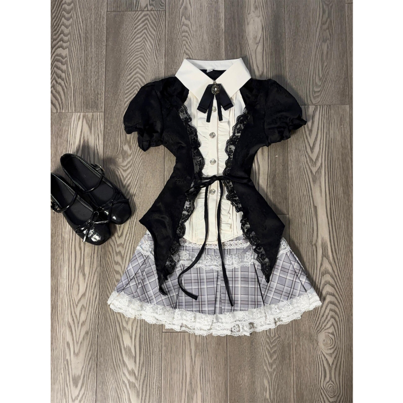Black Waist-Cinching Faux Two-Piece Shirt, Gray Lace Patchwork Plaid Skirt, Dark Gothic Ballet-Style Witch Outfit
