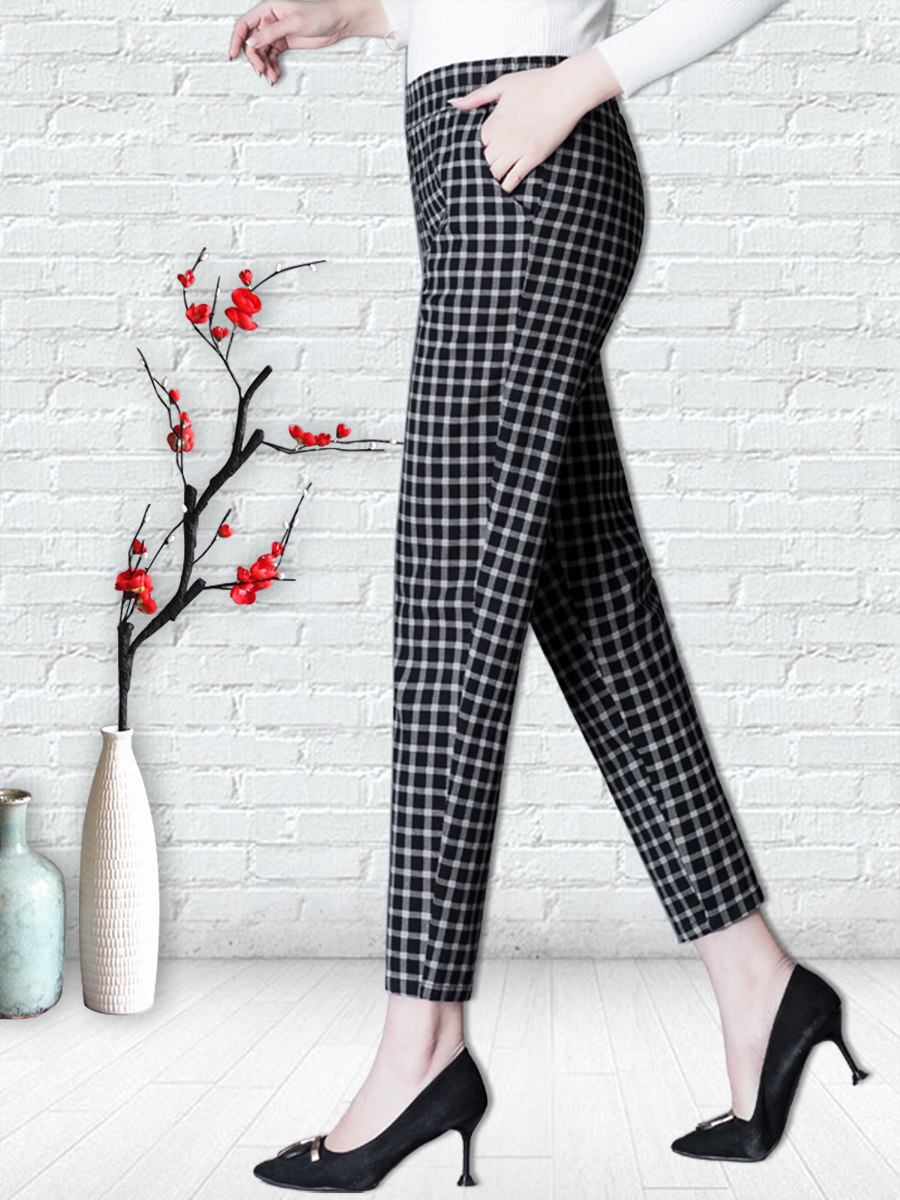 Middle-aged and elderly mother pants summer thin middle-aged women's pants spring and autumn elastic straight cotton and hemp plaid nine points loose summer clothes