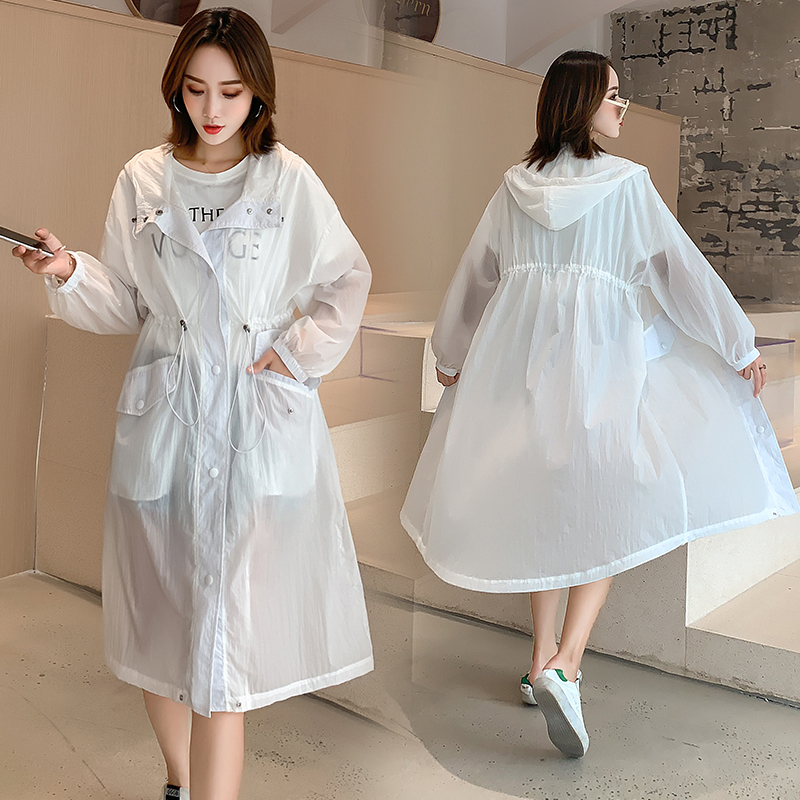 Summer new ultra-thin breathable sunscreen clothing female 2021 Korean version of loose outdoor beach sunscreen clothing female student coat
