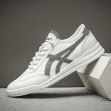 新款男士帆布鞋韩版潮流休闲板鞋