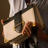 Сколько стоит разница в грузах? Насколько разница?