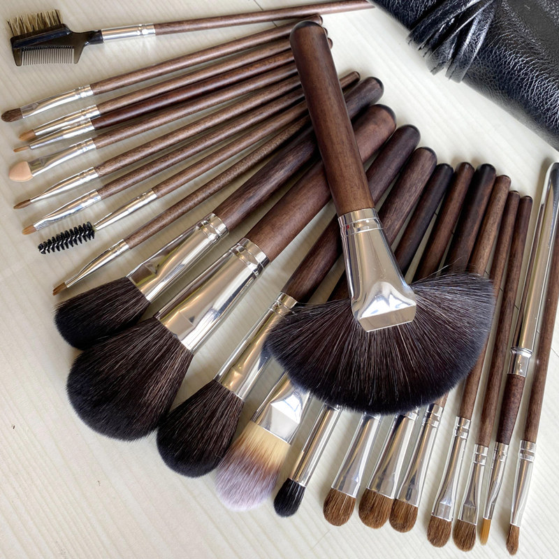 AIEVELYN ANIMAL HAIR MAKEUP BRUSH SET 22 INTRODUCTORY BEGINNERS Portable Hairbrush Makeup Artist Photos PHOTO GALLERY