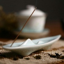 Peaks stack up Creative incense inserts Lying incense inserts Incense holders Jingdezhen handmade ceramic thread incense inserts Tea ceremony aromatherapy stove ornaments