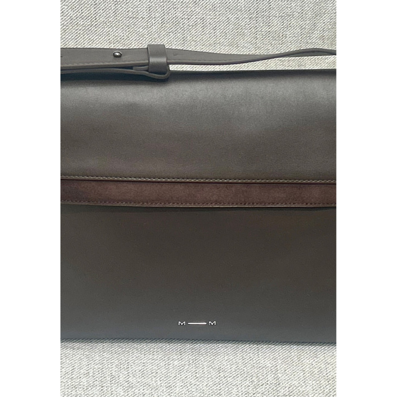 Tia Shop Shop Shop Maxmara Leisure2026 Autumn/Winter Fashion Versatile Letter Handbag Mmllamine