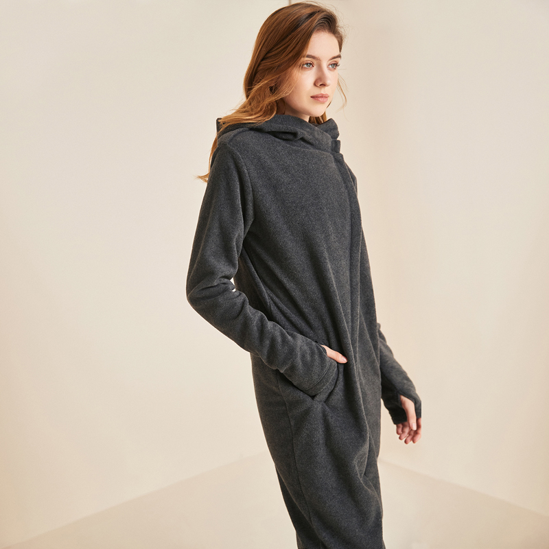 European and American Couple's Hooded Loungewear, One-Piece Pajamas That Can Be Worn Outside for Walking, Dog Walking, Jogging, and as a Jumpsuit European and American Couple's Hooded Loungewear, One-Piece Pajamas That Can Be Worn Outside for Walking, Dog Walking, Jogging, and as a Jumpsuit