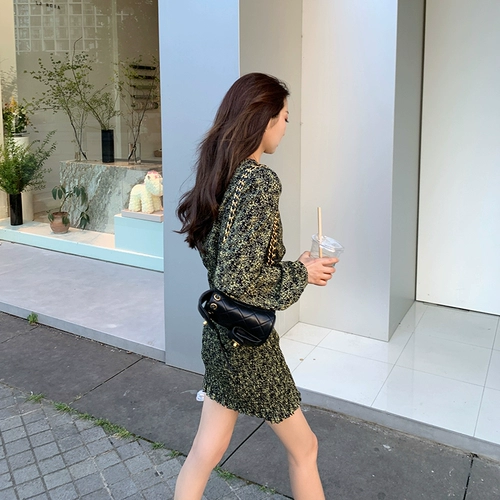 Ретро лонгслив, платье, юбка, мини-юбка, коллекция 2022, осенний, подходит для подростков, французский ретро стиль, по фигуре, цветочный принт