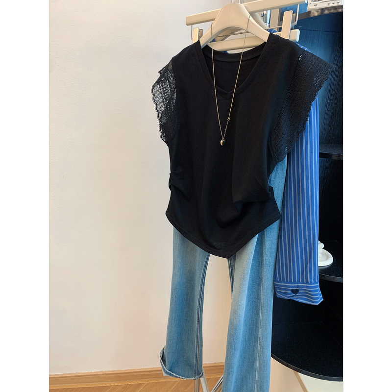 2026 New Black Patchwork Lace V-Neck Flutter Sleeve T-Shirt for Women, Summer Irregular Waist-Cinching Top with a Sense of Design 2026 New Black Patchwork Lace V-Neck Flutter Sleeve T-Shirt for Women, Summer Irregular Waist-Cinching Top with a Sense of Design