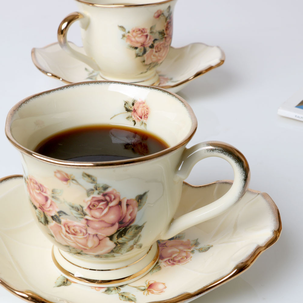 South Korean import queens rose queen rose inlaid 13K Phnom Penh Inn style Ceramics Palace Coffee Cup Subsuit