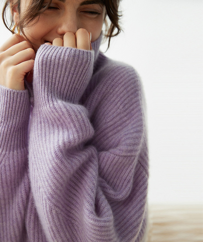 French High-End Taro Purple Knitwear Top for Women in Autumn and Winter, Loose and Lazy Style, Zippered Lapel Pullover Knitwear