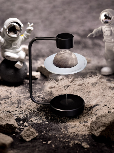 Magnetic Levitation Asteroid Diffuser Aromatherapy Ornament Essential Oil Creative Office Desktop High-End Creative Gift for Men