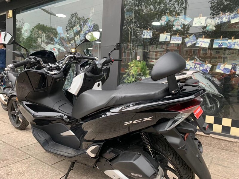 LA Old A locomotive applies Honda PCX150 locomotive retrofit backrest PCX back to back for 14-19 years