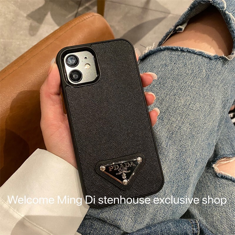 P Brand Simple Leather iPhone 17 Case 17Pro Personalized 16Promax Cover Iphone17 Full Protection 15 Trendy Brand 14Pro High-End Feel 15Pro Anti-Drop 13 Soft Case 12 Unisex 11 Compatible