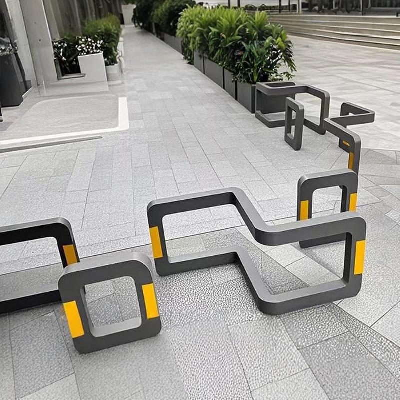 S-Shaped Pedestrian and Vehicle Separation Barrier, Non-Blocking Guardrail for Pedestrian Streets, Road Divider, Stainless Steel Iron Art Railing Facility S-Shaped Pedestrian and Vehicle Separation Barrier, Non-Blocking Guardrail for Pedestrian Streets, Road Divider, Stainless Steel Iron Art Railing Facility