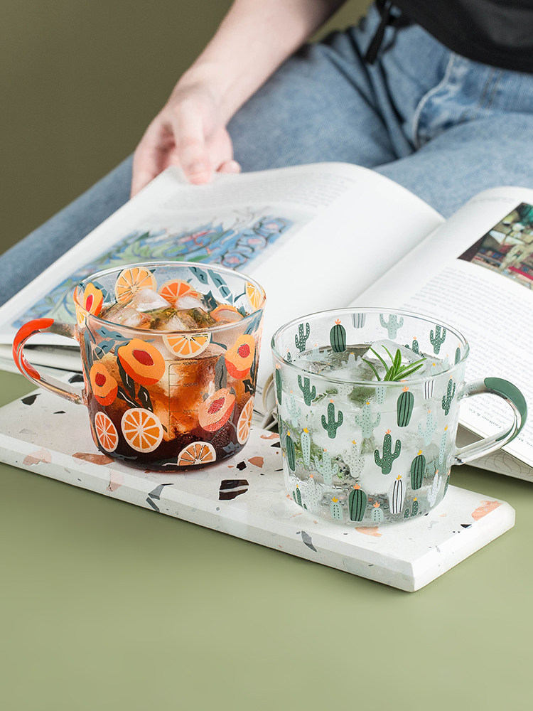 Nordic large capacity glass with scale net Red household milk cup High borosilicate heat-resistant cold water cup Tea cup