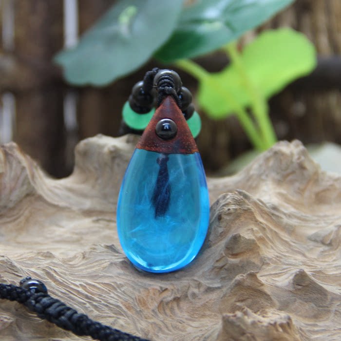 Fetal souvenir fetal cord laminated tooth sandalwood pendant newborn baby handicraft baby