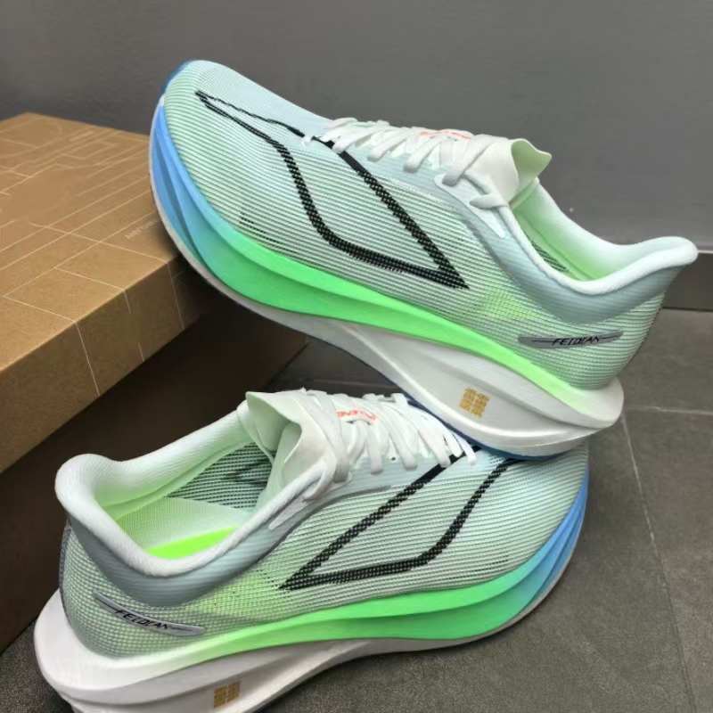 Feidian 5C Running Breathable Rebound Shock-Absorbing Carbon Plate Racing Joint Chitu 8 Professional Student Training Sports Running Shoes Feidian 5C Running Breathable Rebound Shock-Absorbing Carbon Plate Racing Joint Chitu 8 Professional Student Training Sports Running Shoes