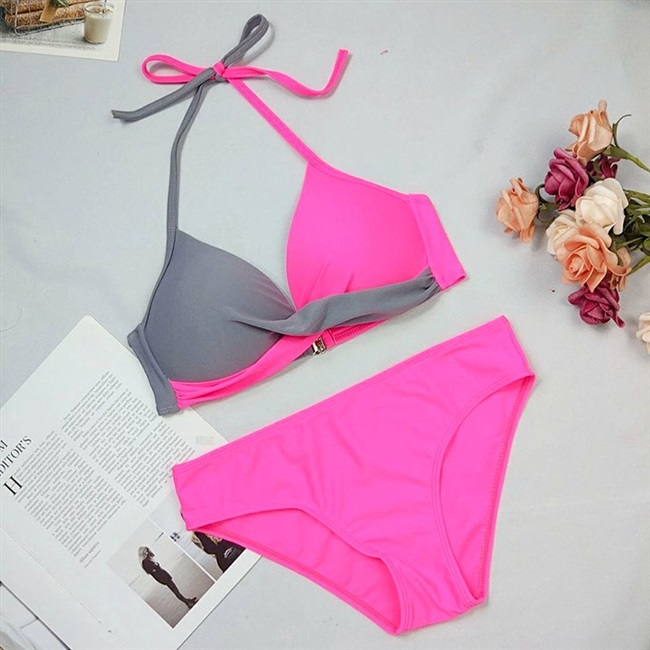 Bikini Châu Âu và Hoa Kỳ 2020 mới xẻ tà gợi cảm phù hợp màu in kích thước ngực tập hợp phụ nữ áo tắm suối nước nóng - Bikinis