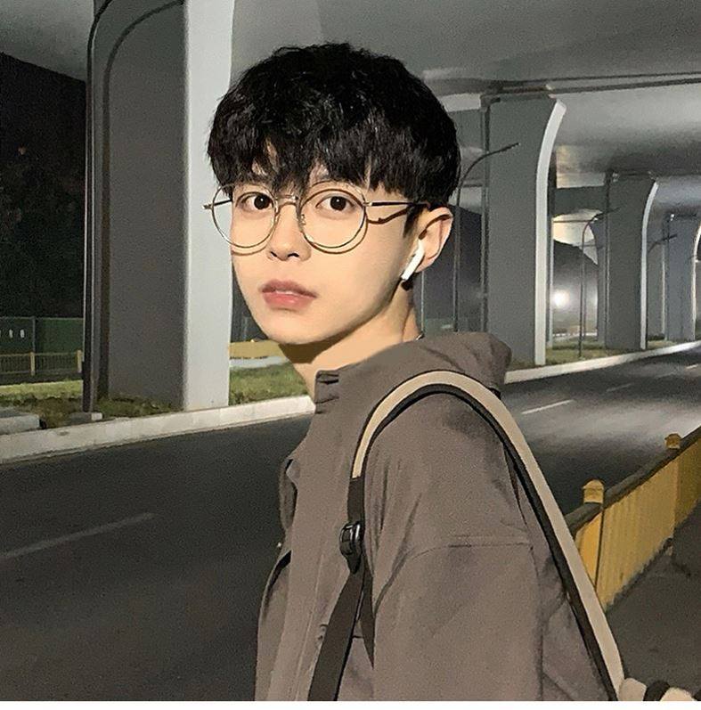 Glasses Frame Male no lenses Shake Soundnet Red the same Korean version Round face Retro big box Chauding Art Deco Fashion