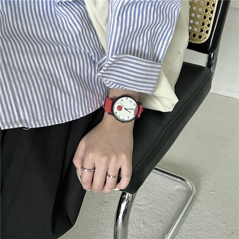 Minimalist Women's Quartz Watch With Silicone Strap For Girls_voghion.com