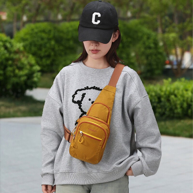 Outdoor Single-Shoulder Crossbody Bag, Travel Mountaineering Lightweight Hiking Waist Bag, New Mobile Phone Bag, Travel Sports Chest Bag for Women