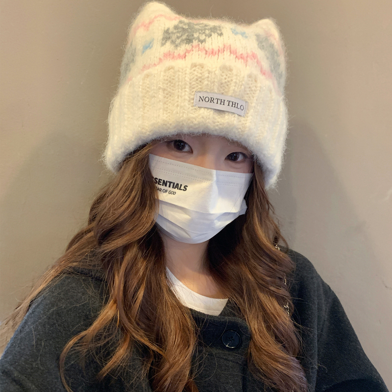 Fair Isle Style Snowflake Cat Ear Knitted Wool Hat for Women, Thickened for Warmth in Autumn and Winter, Versatile and Makes the Face Look Smaller